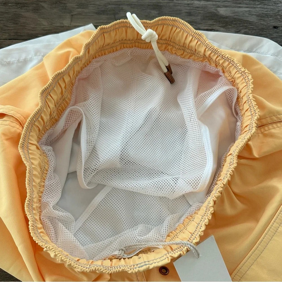 NWT Retromarine NY Mens XL color block Mesh Lined Swim Trunks Shorts Yellow New - Picture 3 of 4